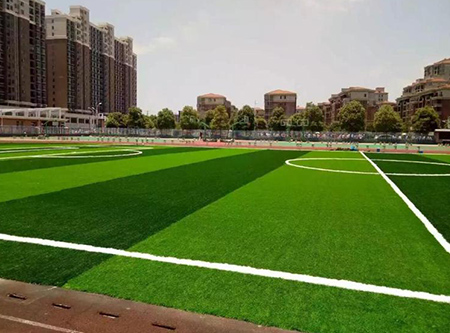 足球场人造草坪